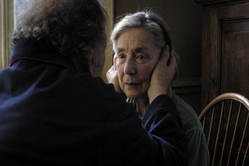 "Amour" film berbahasa asing terbaik Oscar