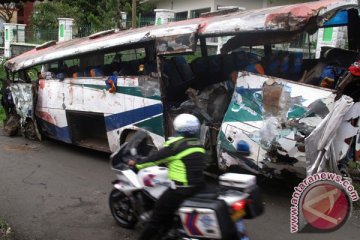 Korban kecelakaan bus di Ciloto jadi 17 meninggal