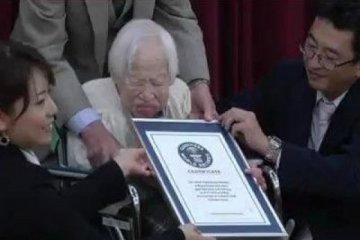 Misao Okawa perempuan tertua di dunia 