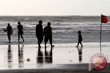 Hotel di Badung serobot pantai ditegur