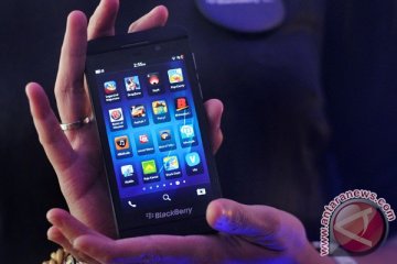 Operator bersaing tawarkan paket BlackBerry Z10