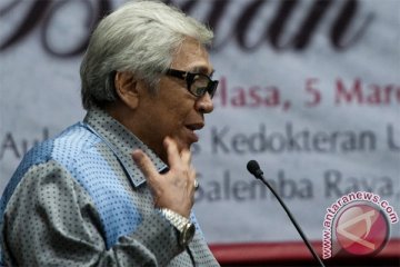 Taufiq Kiemas dapat Doktor Kehormatan dari Trisakti