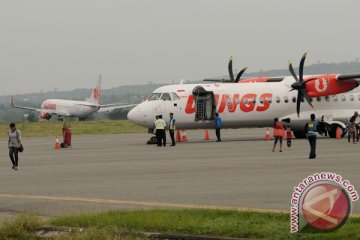 Pesawat ATR Wings Air NR 72-500 tergelincir di Bandara Sultan Hasanuddin