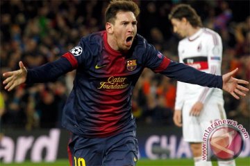 Samai rekor gol Raul, Messi bawa Barcelona unggul 2-0 atas Ajax