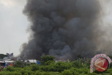 Kebakaran landa pemukiman padat di Kota Palu