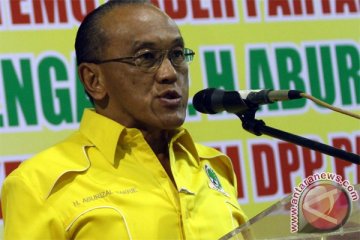 Aburizal: kasus korupsi tidak pengaruhi elektabilitas Golkar