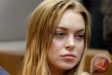 Lindsay Lohan abaikan perintah rehab dari pengadilan