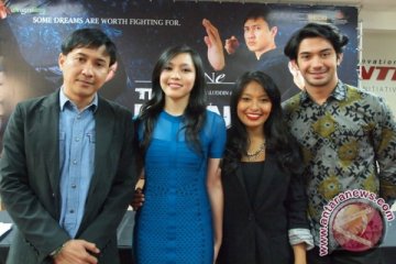 Reza Rahadian bintangi film Brunei