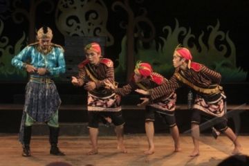 PRAHARA TIGA NEGERI