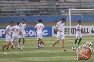 Persibo ditahan imbang Sunray 3-3