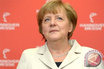 Merkel sebut tidak ada rahasia terkait masa lalu komunisnya
