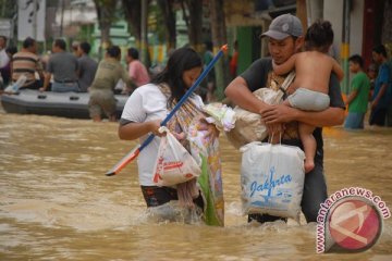 Banjir, RRI Sampang tiga hari tak mengudara