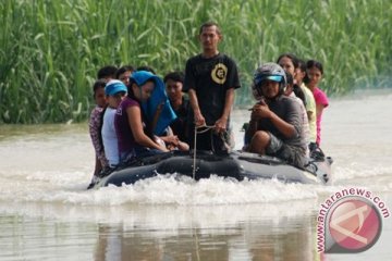 Ratusan rumah di Cilacap terendam banjir