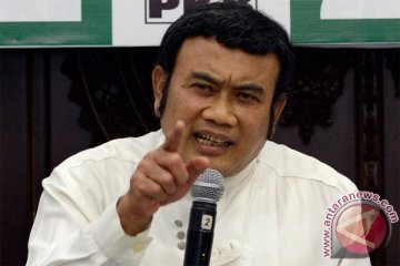 Rhoma Irama ramaikan kampanye Arief-Sachrudin