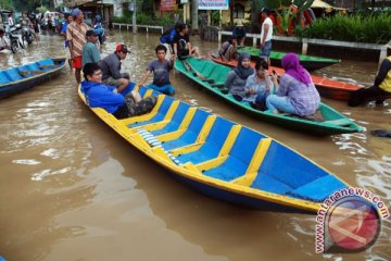 Sampit tergenang usai diguyur hujan deras