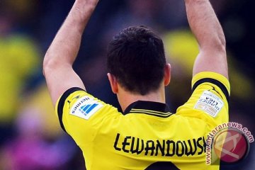 Lewandowski bawa Dortmund benamkan Madrid 4-1