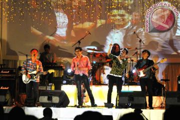 Aksi Band JavaJive