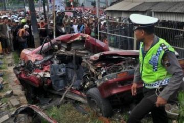 KECELAKAAN BERUNTUN