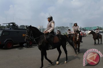 Polisi berkuda ikut amankan pelantikan DPR/DPD