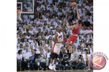 Derrick Rose pimpin Bulls bungkam Wizards 99-91