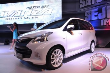 Toyota Avanza raih New Wave Confirmation Award 2013