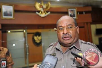 Gubernur Papua saksikan laga Persipura-Persib