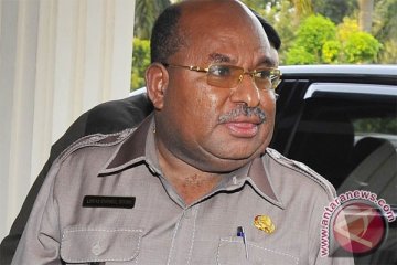 Gubernur Papua lepas 87 dokter PTT