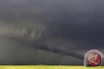 Tornado tewaskan tiga orang di Mississippi