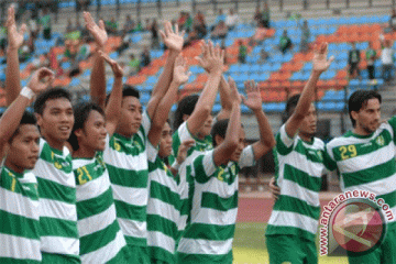 Persebaya lolos ke Empat Besar