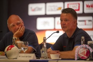 Van Gaal puji Kurnia Meiga