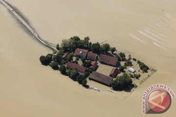 Sedikitnya 5.000 orang tewas akibat banjir di India