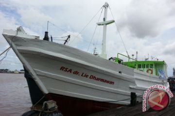 Rumah sakit apung buka layanan gratis di Pulau Maradapan