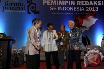 Forum Pemred kukuhkan pengurus baru 2013-2015