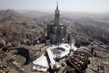Arab Saudi sarankan jamaah tunda rencana haji tahun ini