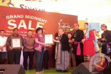 Grand Midnight Sale Jakarta pecahkan rekor MURI