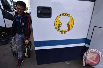 Menteri BUMN luncurkan bus Damri di Simalungun