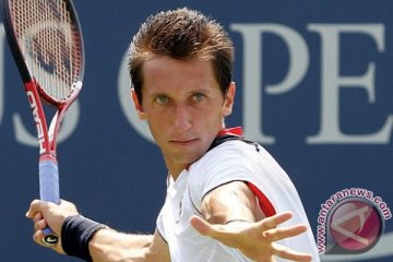 Stakhovksy harus mengalahkan dua Federer