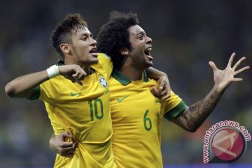 Empat bintang Brasil benamkan Panama 4-0