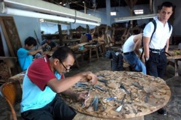 MEBEL UKIR