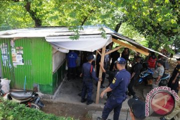 Penertiban bangunan liar