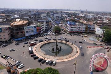 Perbaikan Kolam Bundaran Air Mancur