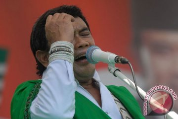 Rhoma Irama di HUT Sulbar tanpa APBD