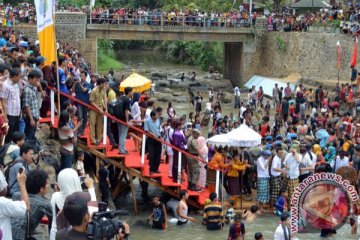 Jatim gelar "Suroboyo Sarungan" sambut Ramadhan