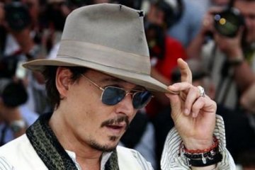 Johnny Depp didukung keluarga hadapi tuduhan KDRT