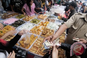 Kawasan Pasar Lama pusat kuliner Ramadhan Biak