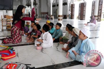 Program magrib mengaji mendidik anak