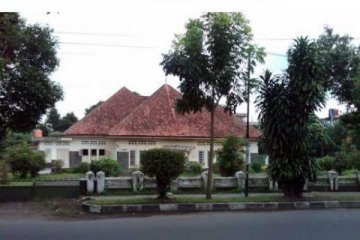 Rumah Bung Karno ditangani pekerja rehab 1985