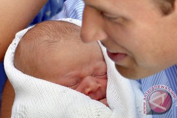 Bayi Kerajaan Inggris dinamai George Alexander Louis
