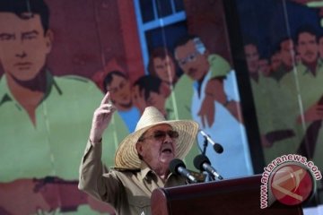 Presiden Castro pimpin peringatan HUT ke-61 Revolusi Kuba