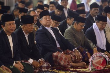 Presiden sholat ied di Istiqlal